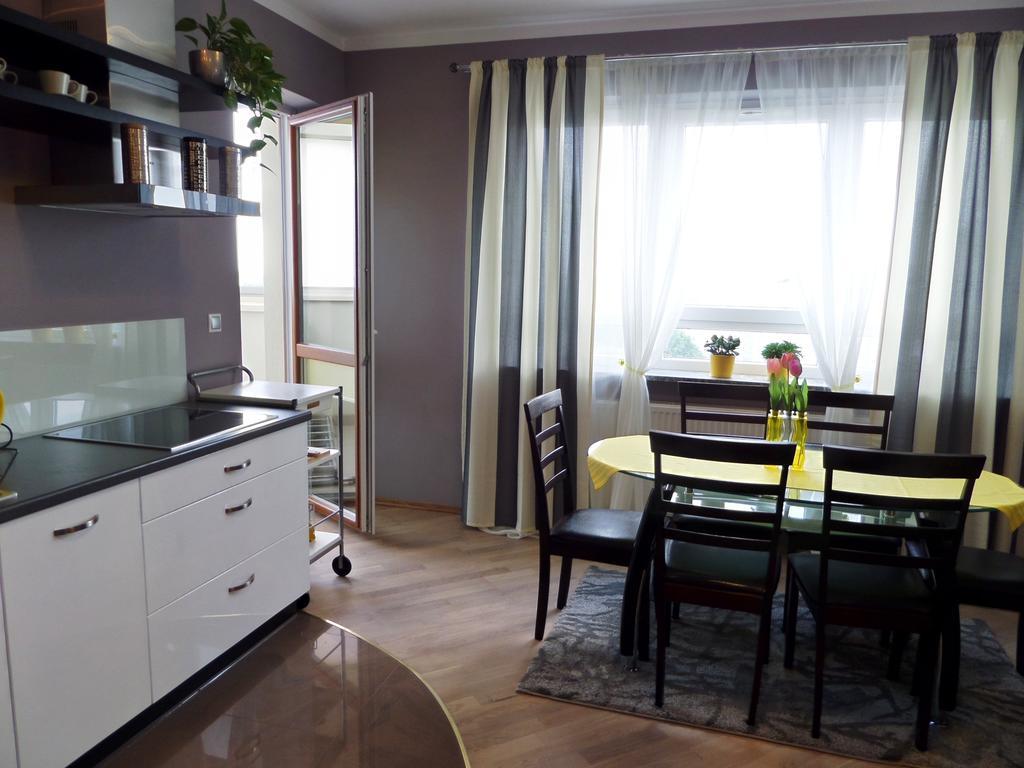 Apartamenty Silver Premium Warsawa Bagian luar foto